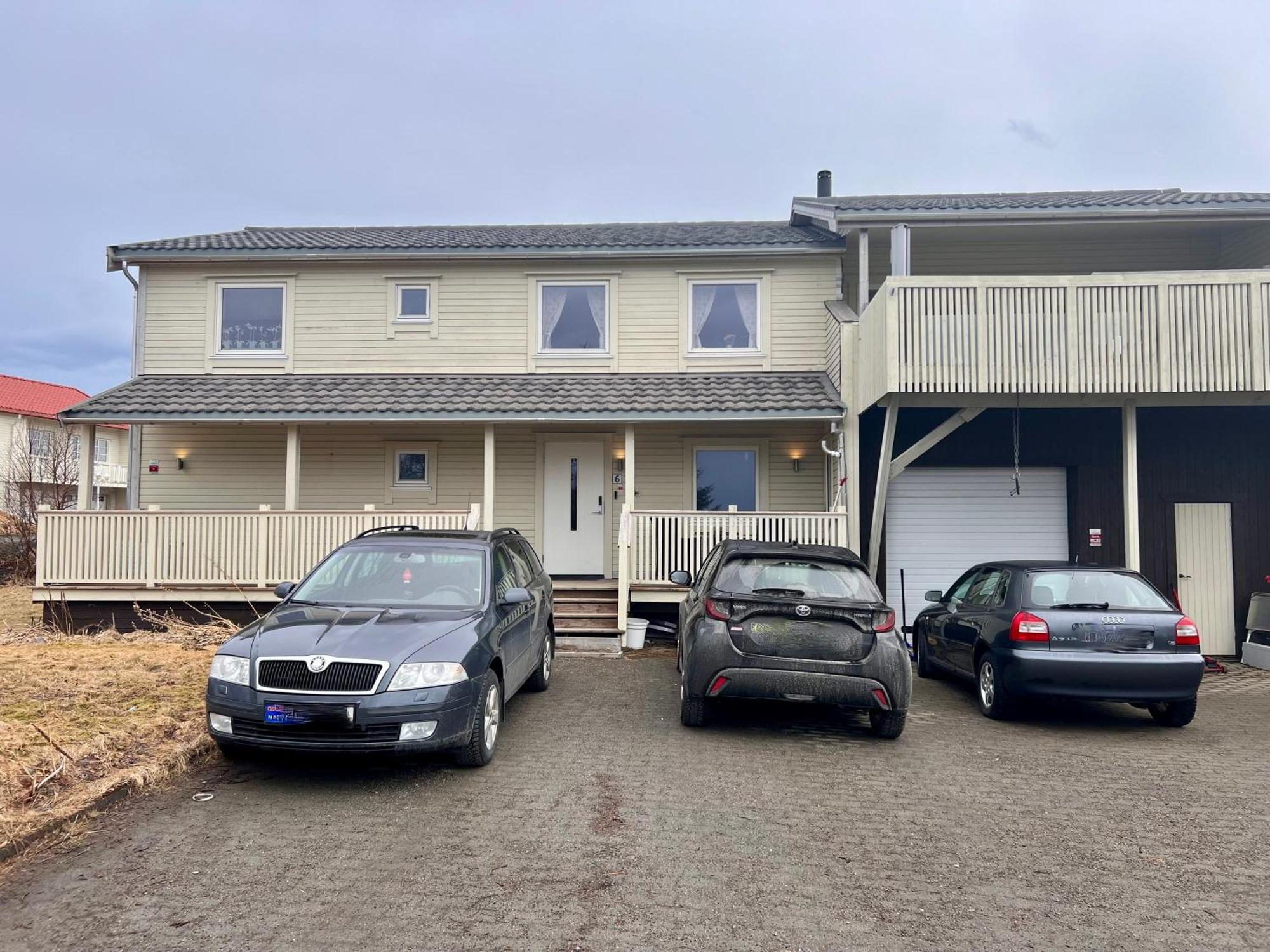 Lofoten Booking Leknes Extérieur photo